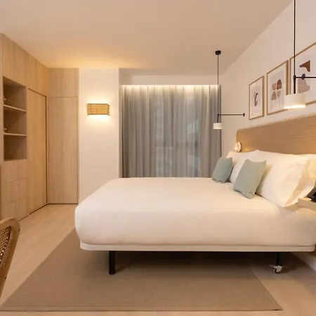 Staybridge & By Ihg Hotel Málaga