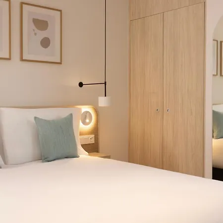 Staybridge & By Ihg