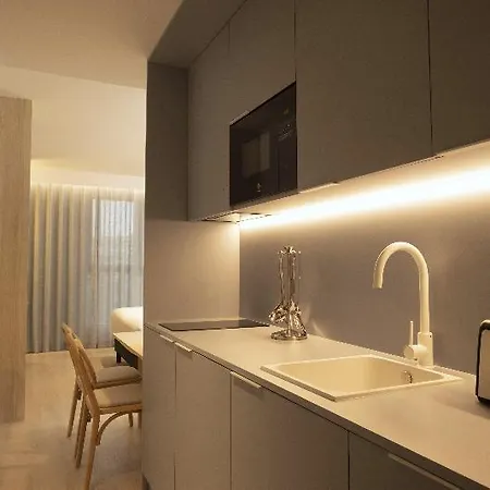아파트호텔 Staybridge & By Ihg 3*