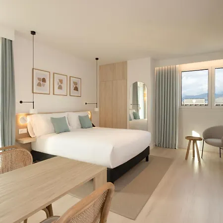 Hotel Staybridge & By Ihg